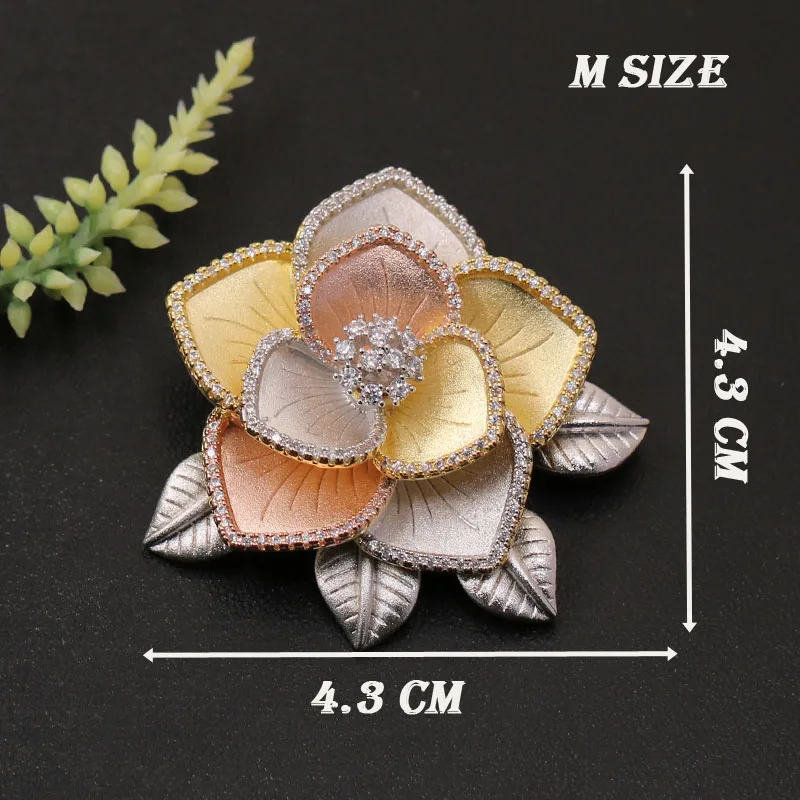 

Vanifin Fashion Jewelry Super Luxury Elegant Design Flower Brooch Pendant for Engagement Wedding Micro Paved Popular Gifts