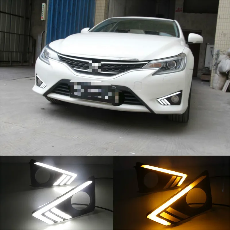 

1Pair For Toyota MARK X REIZ 2013 - 2018 LED Fog Lamp with dynamic Yellow Turn Signal Car DRL Daytime Running Light