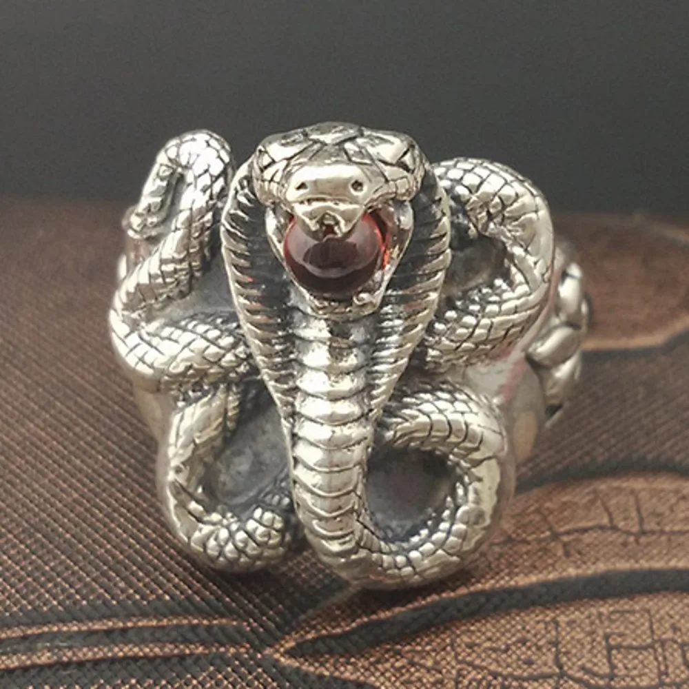 S925 sterling silver jewelry fashion retro Thai silver king cobra mosaic garnet rings