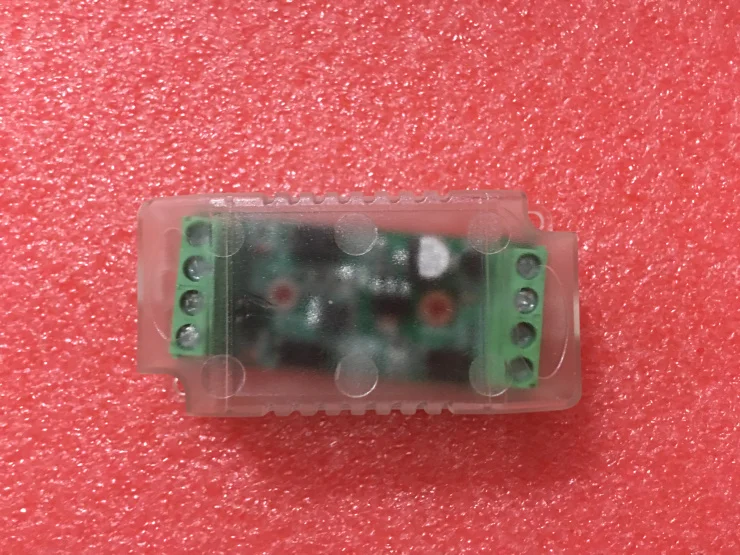 Monitore o sinal de entrada para entrada de pulso, saída de conversão, estado sólido passivo não-contato interruptor rápido 12