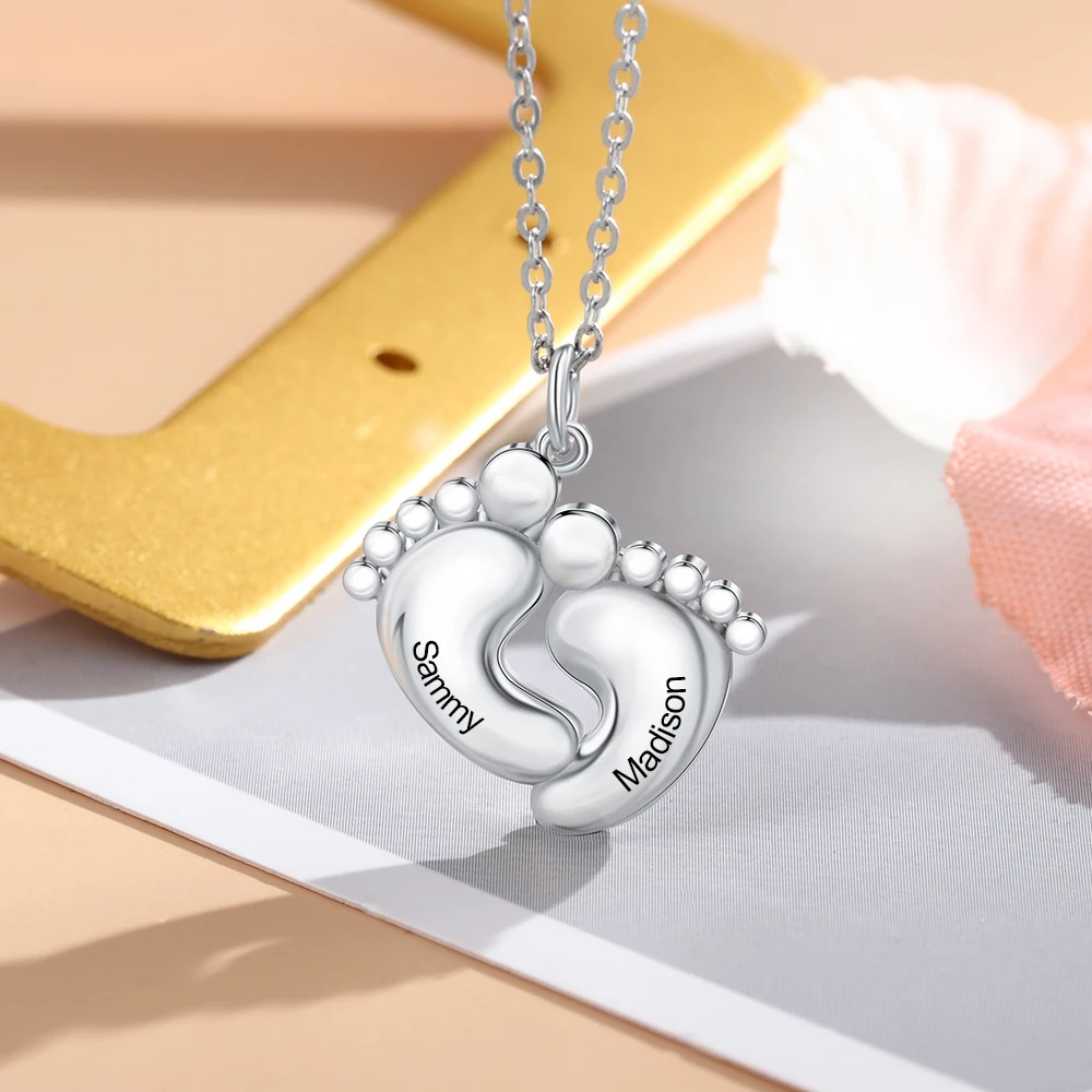 Personalized Baby Footprint Engraved Necklace with 2 Names Customized Kid Name Women Pendant Necklaces Jewelry Gifts for Mother