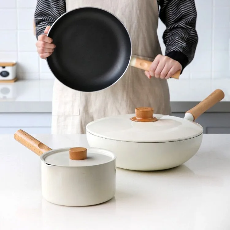 

3/pcs set Non-Stick Cooking Set Thickened Kitchen Soup Pot Flat-Bottom Milk Pan Wooden Handle Pot Cooker Lid cooking Utensils