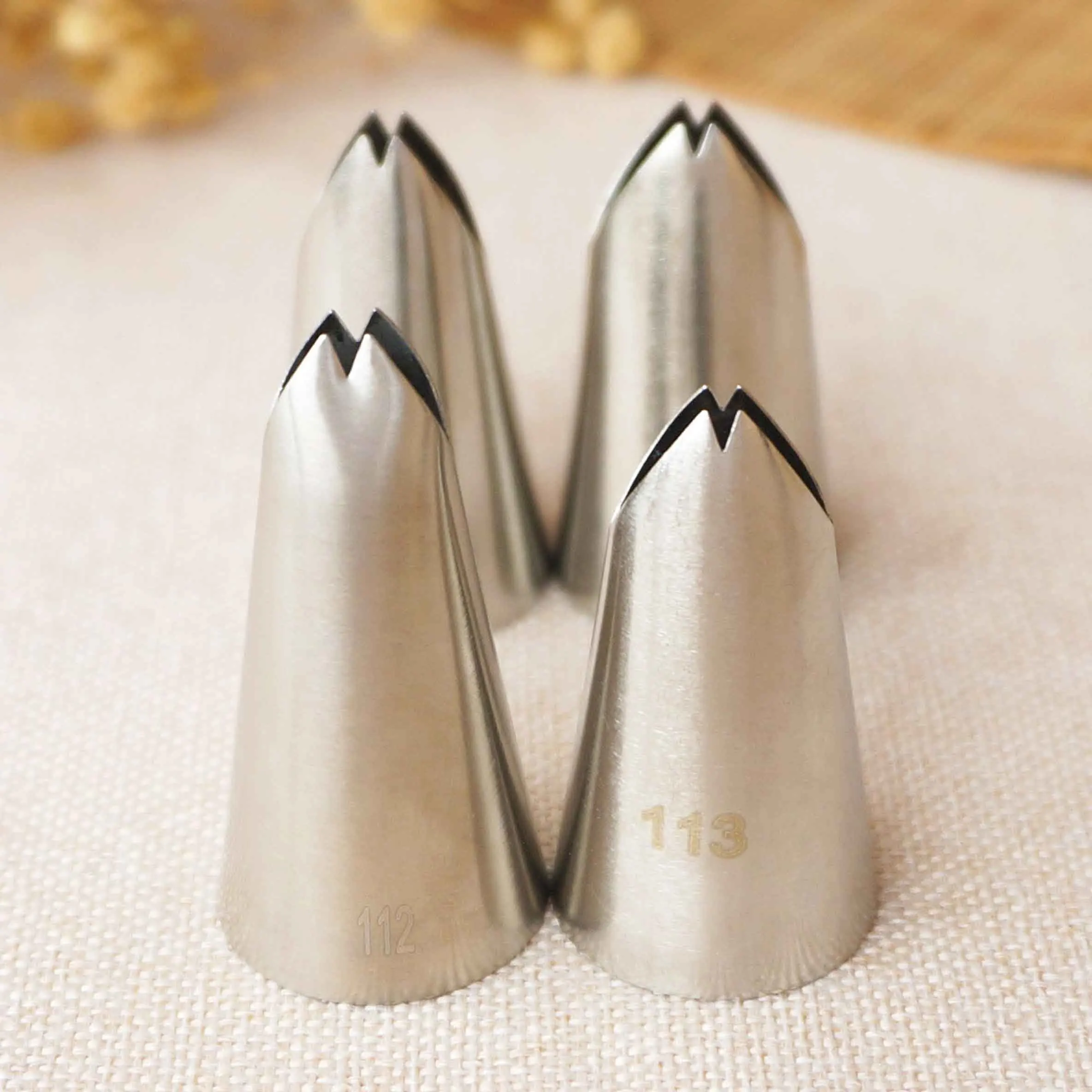 #112 #113 #114 #115 Nozzle Icing Nozzles Piping Tip Pastry Tips Cup Cake Decorating Baking Tools Bakeware Create Leaf Leaves