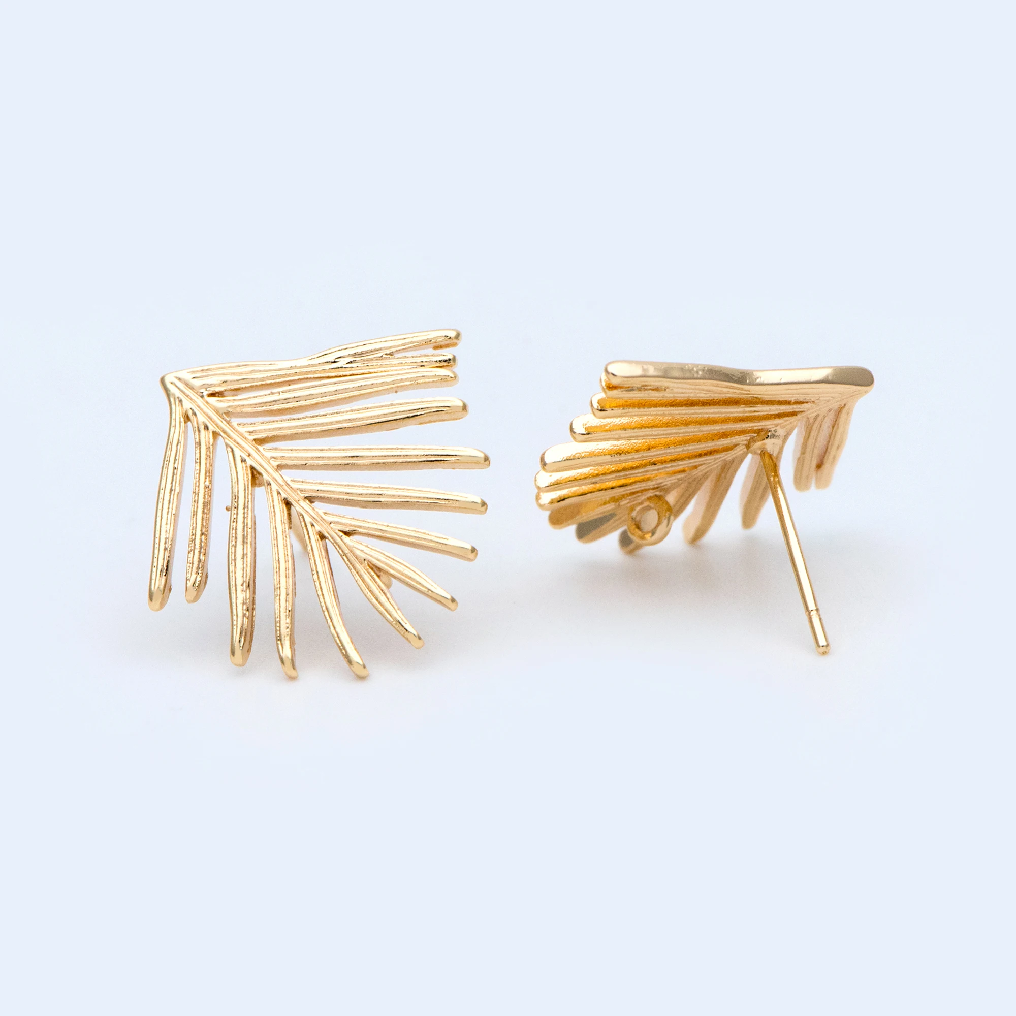 

10pcs Gold Leaf Ear Posts 19x20mm, Gold Plated Brass Stud Earrings (GB-1083)