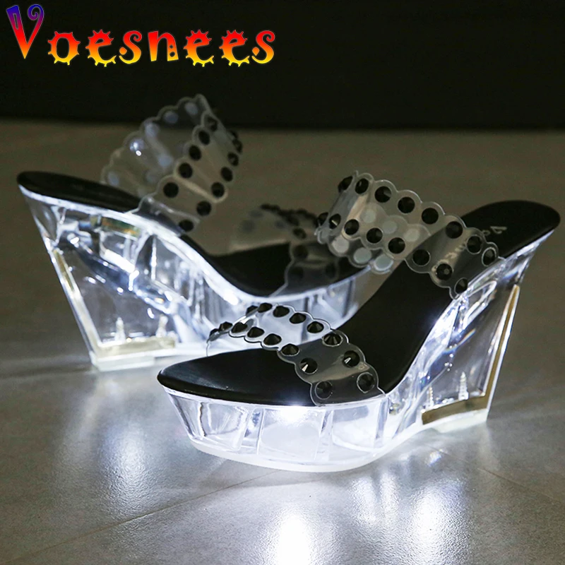 2021 Light Up Glowing Slippers LED Luminous Clear Woman Sandals Hyaline Wedges Waterproof Platform Wedding Heels Stripper Shoes