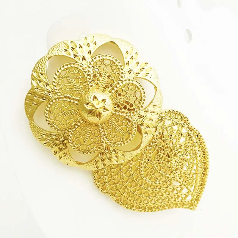 Dubai Brooch new Fashion beauty Women gold color Zinc Alloy  exquisite hollow flower  pins hot sale party Gift