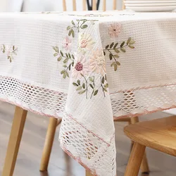 Europe Flowers Tablecloth White Hollow Lace Cotton ChristmasTable Cloth Floral Stereo Embroidery Dinner Cover Wedding Banquet