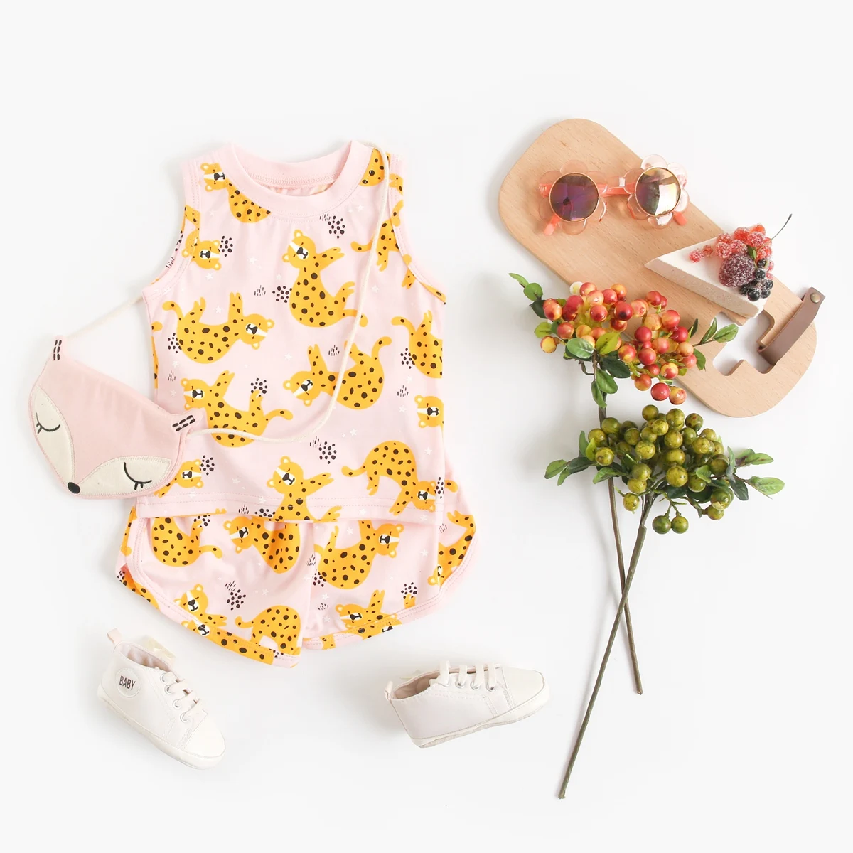 Sanlutoz Sleeveless Casual Infants Tops + Shorts Animals Fashional Baby Girls Clothing Sets Cute 2Pcs