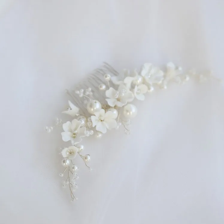 White Porcelain Flower Bridal Comb Hair Piece Pearls Wedding Jewelry Handmade Women Headpiece Hair Ornament
