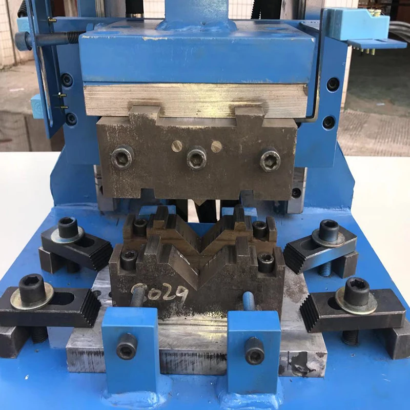 Square pipe angle Beveling Cutting  machine hydraulic cutting 90 degree angle machine angle iron channel steel cutting machine