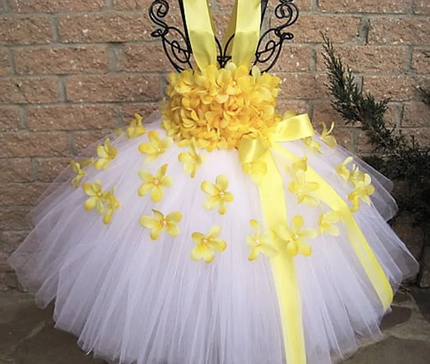 Girls Green Petals Tutu Dress Kids Flower Straps Dress Ball Gown with Ribbon Bow Children Christmas Wedding Party Costume Dress