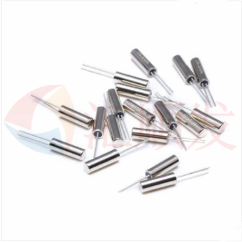 10 قطعة!!! 2*6 أسطواني الكريستال مذبذب/YT-26 32.768KHz 10PPM 12.5PF X206032768KGB2SC