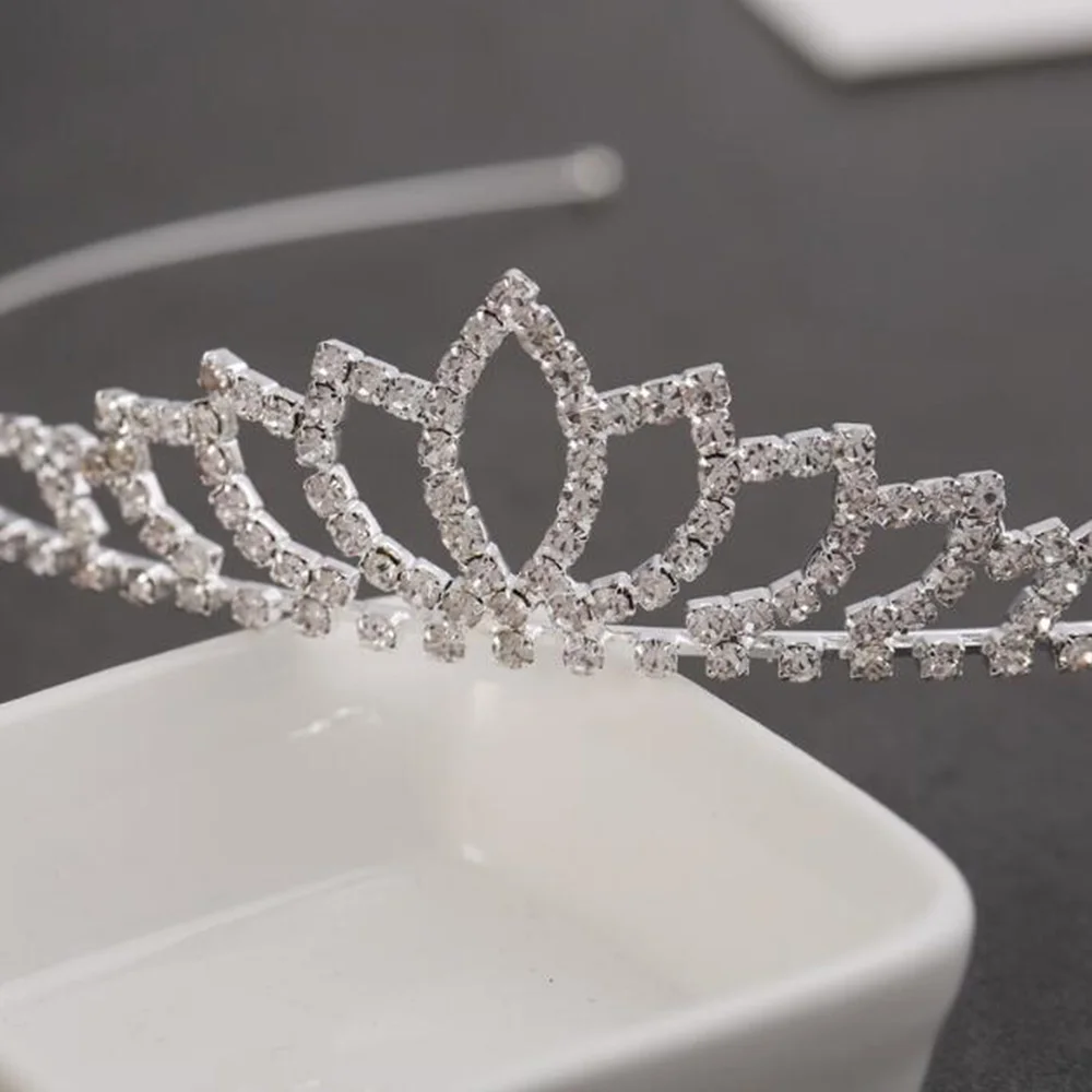 Exquisite Princess Crystal Tiara Crown Headband Children Girls Love Bride Prom Wedding Party Accessories Jewelry Gifts New 2024