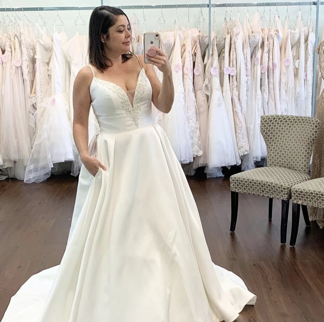 Vestidos De Novia Línea A con cuello en V tirantes finos Apliques De encaje lentejuelas sin espalda vestido De Novia De satén Vestidos De Novia personalizados