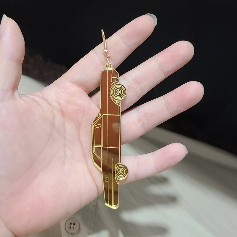 Classic Vintage Car Modeling with Big Golden Bamboo and Fish Hook Dangle Earrings for Woman