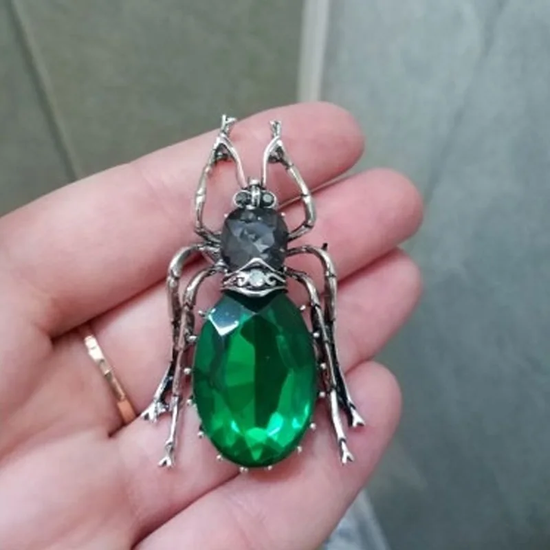 Crystal Beetle Brooches for Women Fashion Vintage Bug Brooch Pin Insect Jewelry Good Gift