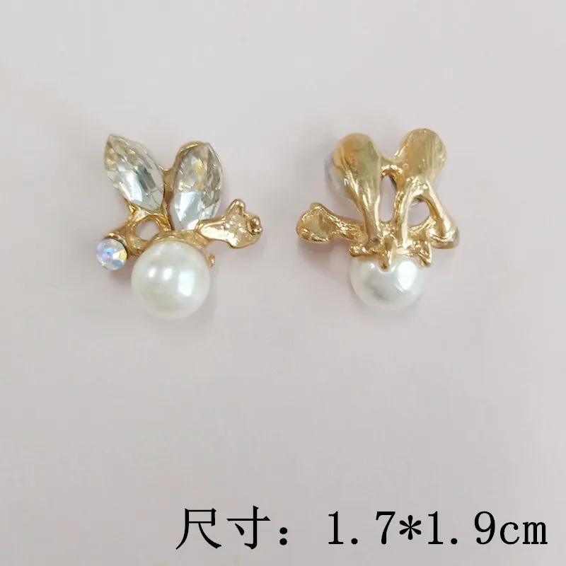 50PCS 17*19mm Gold tone Alloy Material Imitation Pearl Crystal Charm Flower Pendant for Wedding Head DIY Handmade Jewelry Making
