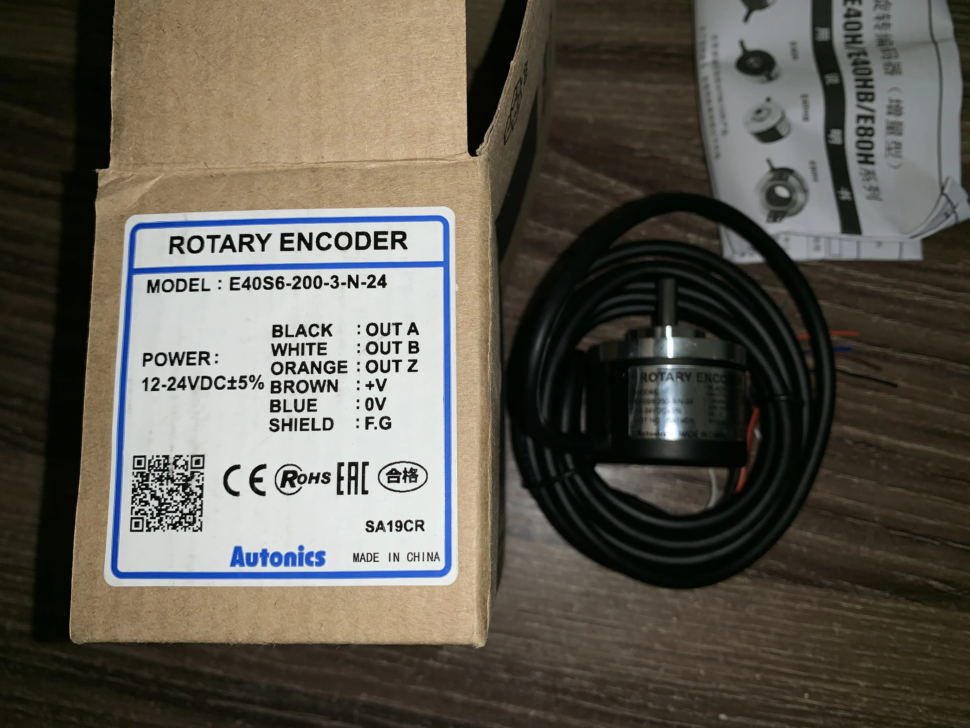 

[Original authentic] Autonics Rotary Encoder E40S6-200-3-N-24