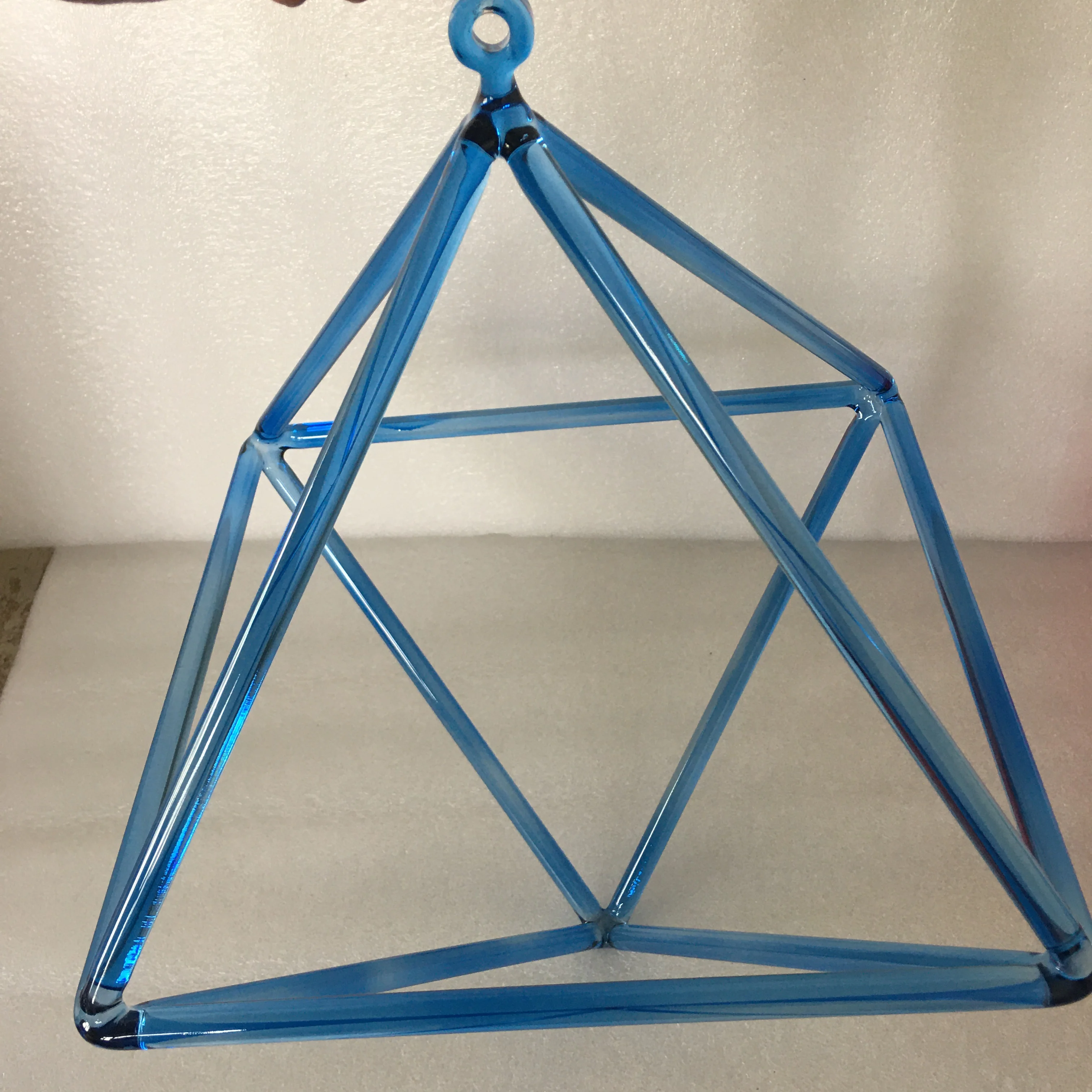 crystal hollons Crystal singing instrument Geometry-octaedre 8“ blue color for sound healing.