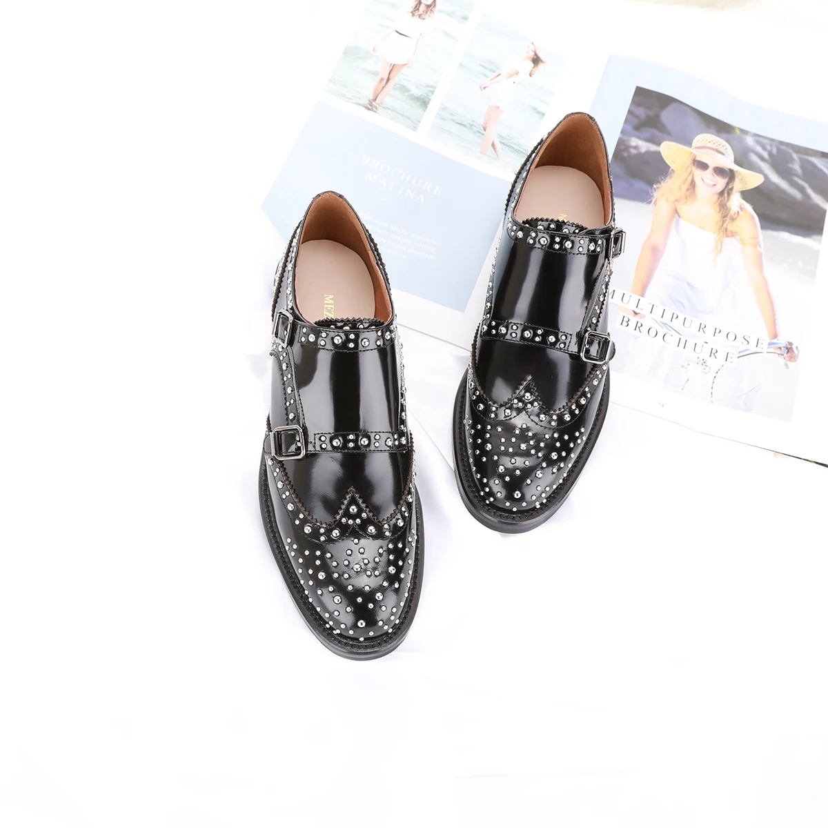 MEZEREON Women Oxfords Round Toe Brogue Flats Genuine Leather Vintage Rivets Shoes Spring Autumn Retro Ladies Buckle Footwear