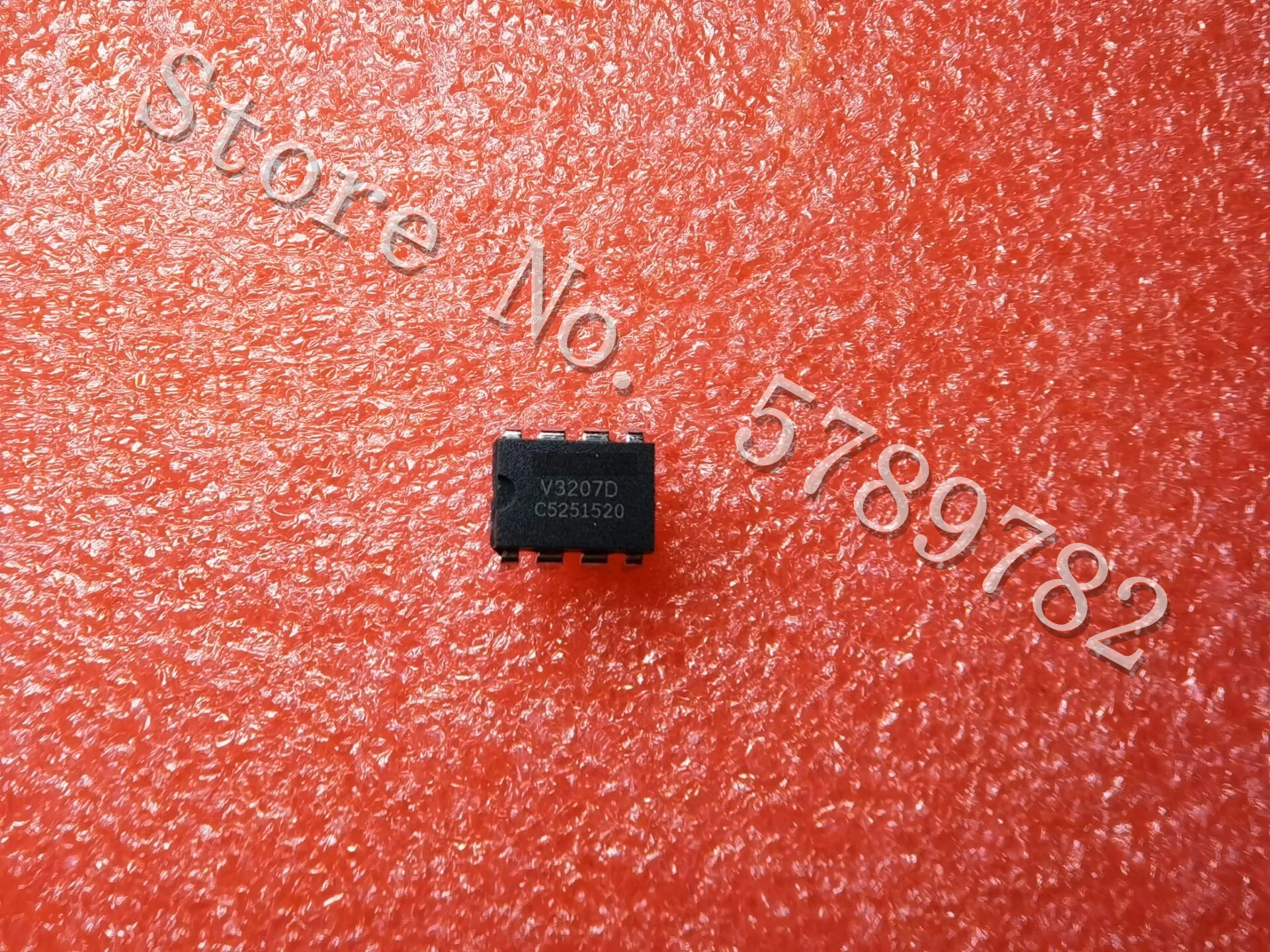 1 Buah/Lot V3207D V3102D DIP8