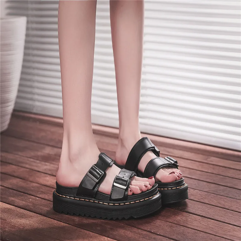 Women more comfortable leather platform sandals foot bed breathable leisure Roman women sandals girls platform sandals