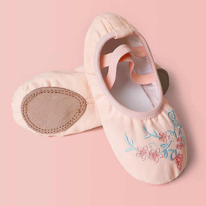 Girls Ballet Shoes Embroider Kids Dance Slippers Split Sole Gymnastics Dancing Shoes Pink Classical Dancing Shoes