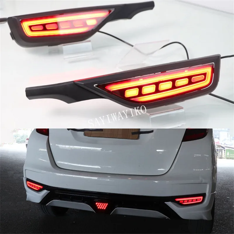 

2PCS Rear Fog Lamp 12V Car LED Rear Bumper Light Brake Light Flowing Turn Signal Reflector Lamp For Honda Fit Jazz 2018 2019