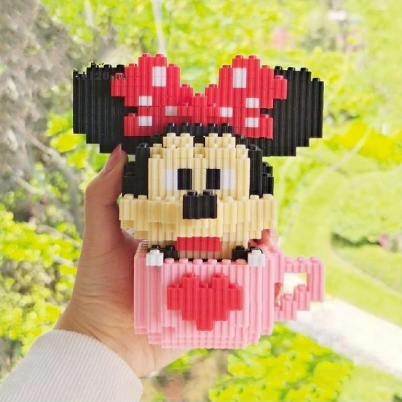 Disney Building Blocks Mickey Mouse Minnie Wedding Kawaii Friends Donald Duck Model Educational Cartoon Bricks Toy Children Gift