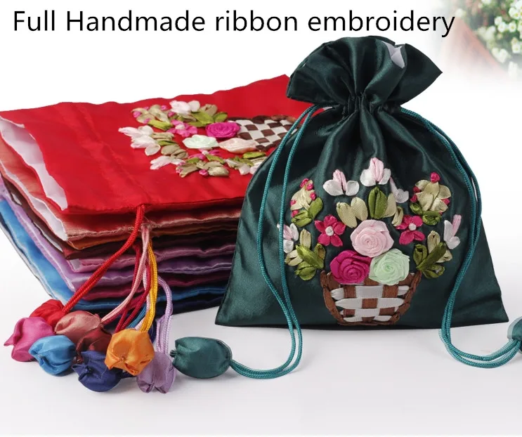 

30pcs Handmade Ribbon Embroidery Flower Silk Gift Bags Drawstring Big Birthday Party Favor Fabric Packaging Jewelry Pouch