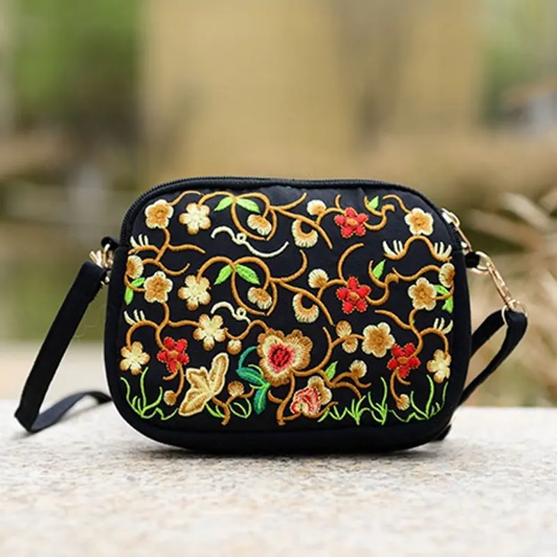 

New Women National Style Flower Embroidery Canvas High Quality Shoulder Bag Messenger Bags China Trend