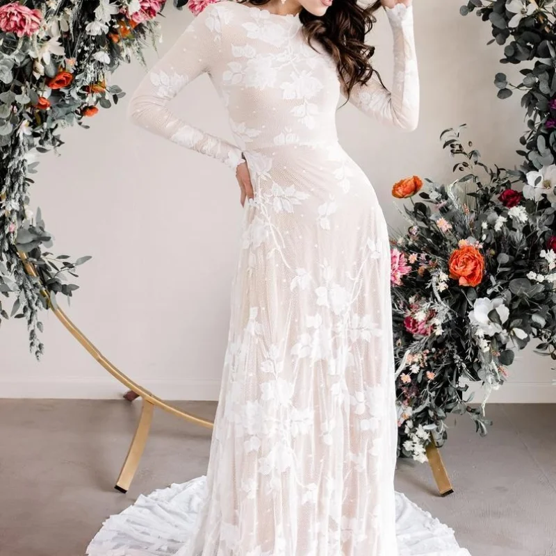 Elegant Long Sleeves Lace Appliques Wedding Dresses Nude Lining Sheer Neck Backless Formal A-line Beach Boho Tulle Bridal Gowns