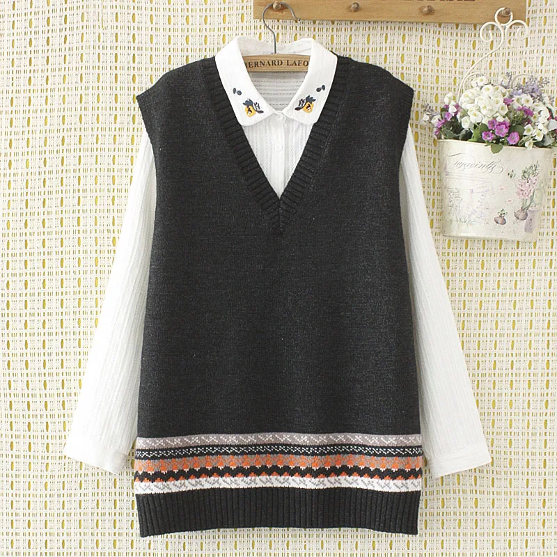 Women's Knitted Sweater Vest Jacquard Plus Size Pullovers and Tops 2021 New Spring Vintage Loose V Neck Sweaters Outerwear