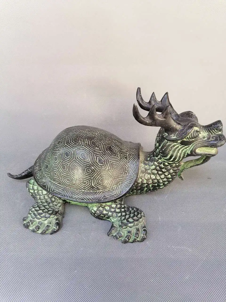 

Old Chinese Han Dyansty(25-186) Bronze Dragon turtle beast statue /sculpture,best collection&adornment,free shipping