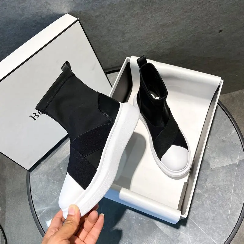 Spring Autumn Women Shoes New High Top Comfortable Lightweight Flats Women Casual Sneakers Platform Woman Footwear