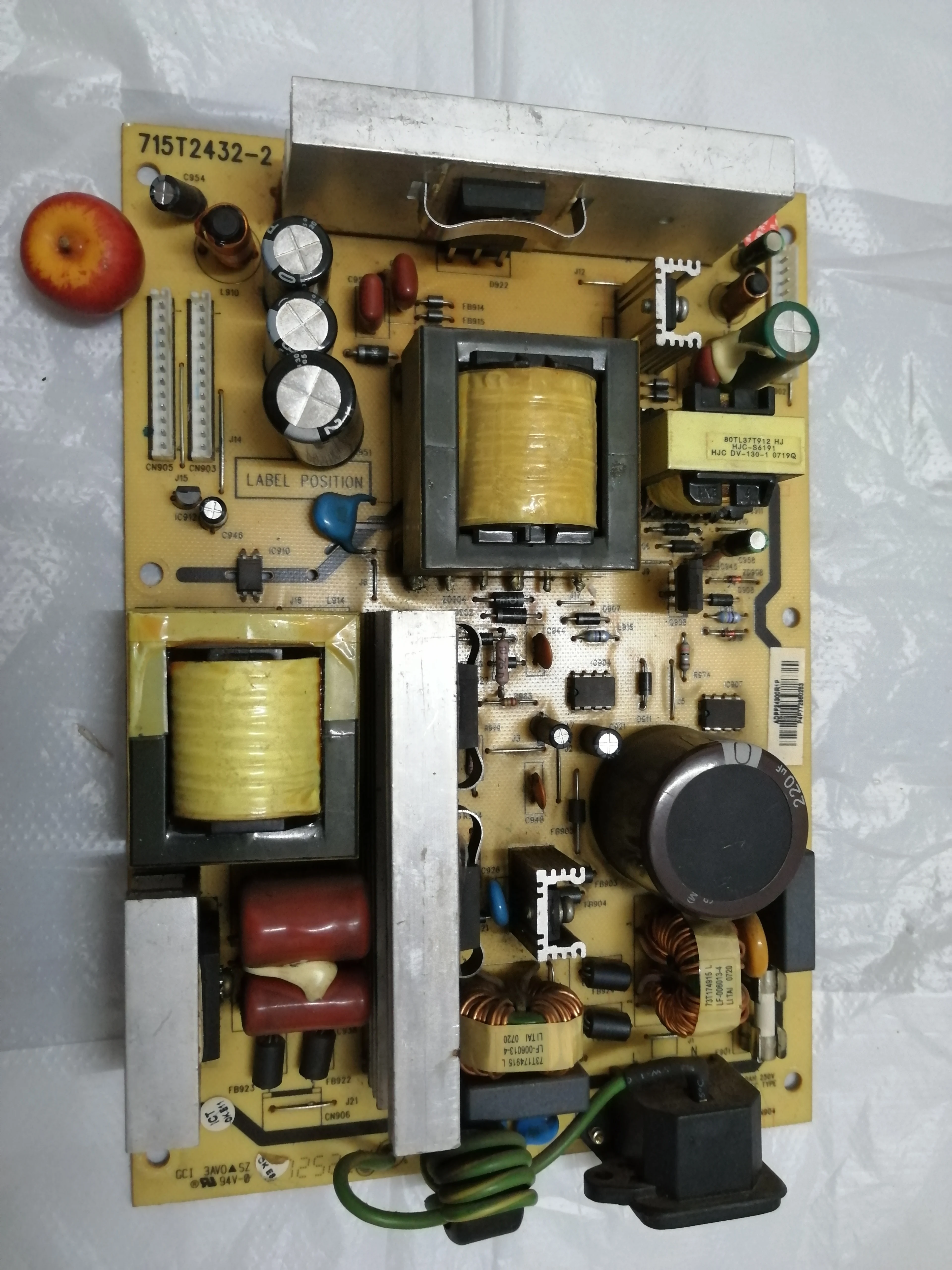 

715T2432-2 715T2432-3 power supply board for LCD 42PFL7422 42TA2800S Price differences