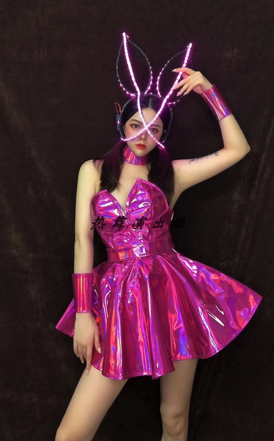 

Leather Dress Nightclub Bar Jazz Dance Costumes Female Singer Party Stage Dance Team Sexy Luminous Headdress