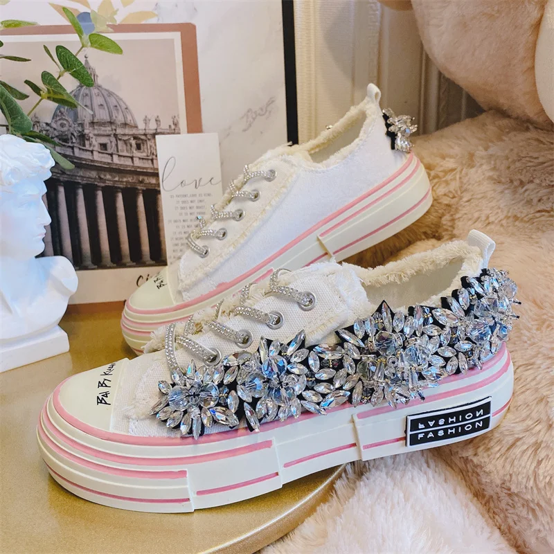 Luxury Gem Rhinestones Women Canvas Platform Sneakers 2021 Autumn Fashion Lace Up Ladies Chunky Trainers Crystals Wedding Flats