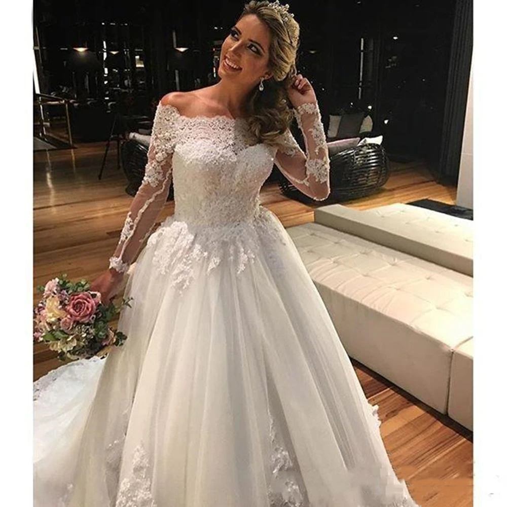 Winter fall snow garden Ball gown Long sleeves wedding dresses Illusion Bodice plus size vintage western Beteau wedding gowns