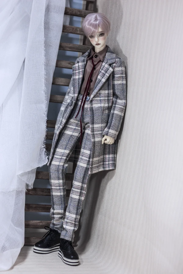 BJD doll clothes is suitable for 1/3 1/4 SD woman size Uncle size fashion versatile grey plaid suit coat suit doll accessories