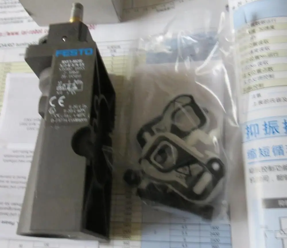 New and original NVF3-MOH-5/2-K-1/4-EX