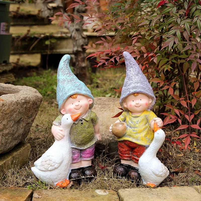 Pastoral Character Cute Doll Geese Couple Resin Ornaments Courtyard Villa Figurines Crafts Garden Balcony Accessories Decoration