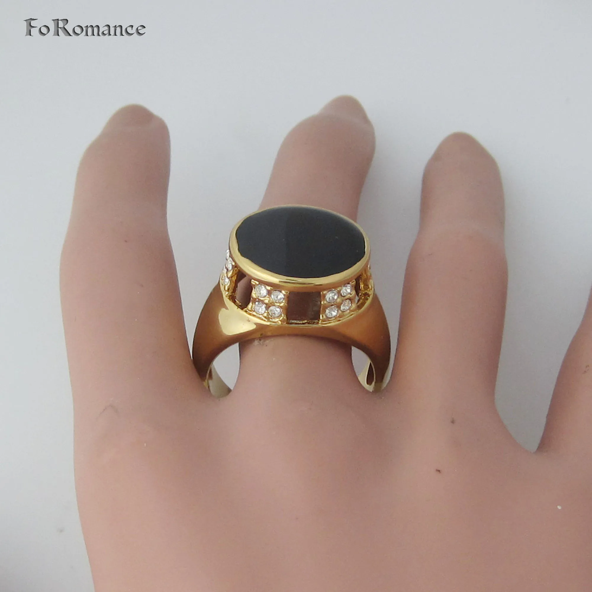 YELLOW GOLD PLATED FILLED WITH BRASS ROUND FACE BLACK ENAMEL SHINNING CZ STONE DECORATED  SIZE 7 8 10 11