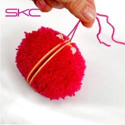 SKC Pom Pom Maker Set Plastic Pompom Maker Clover Fluff Ball Weaver Needle Craft Knitting Tool DIY Sewing Tools 8pcs/set