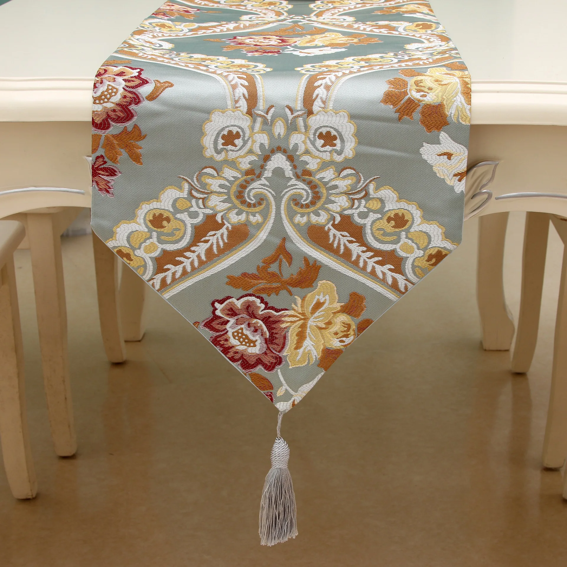 

European Style Palace Style Big Flower High-End Fashion Table Runner Bed Tail Towel Retro Restaurant Cover Cloth Table Runner