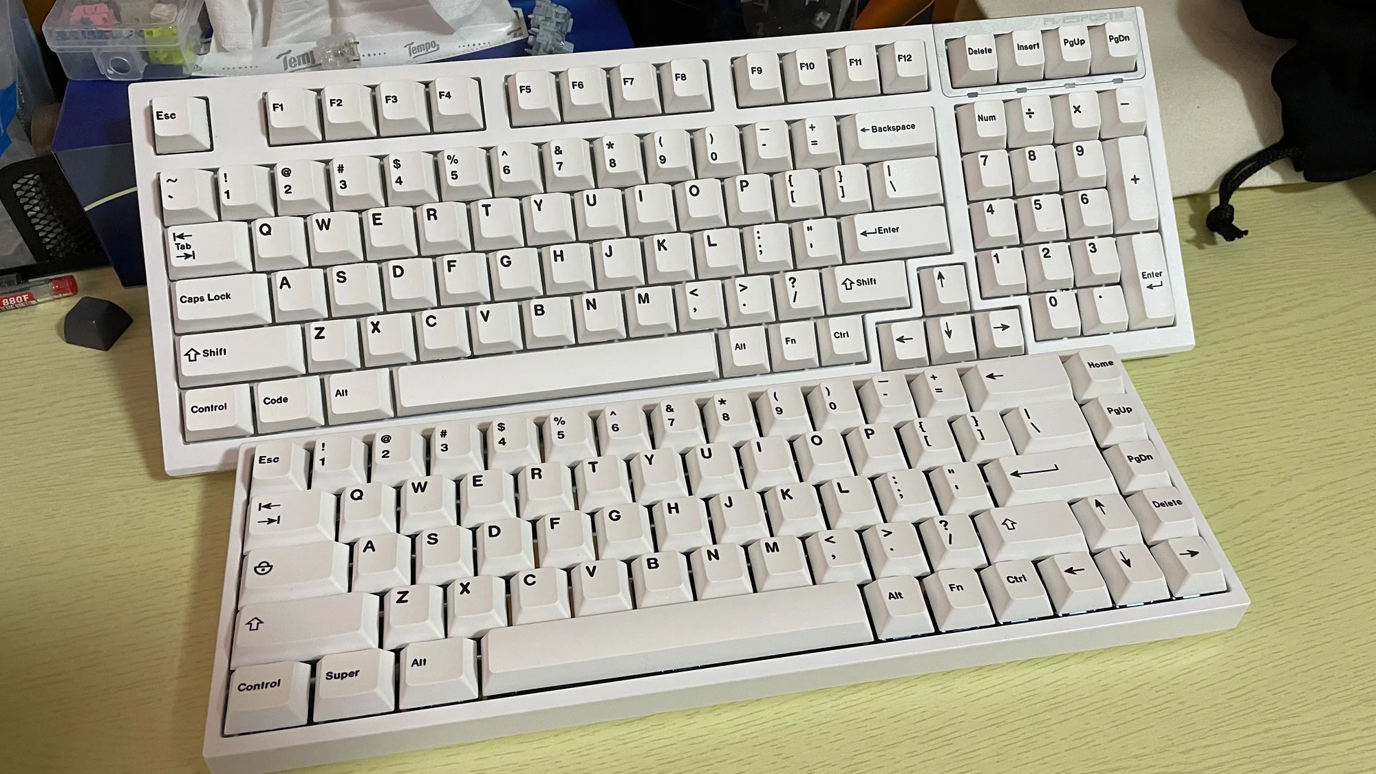 1 Set GMK Minimal White Keycaps PBT Dye Subbed Cherry Profile Tai Ji Key Cap For Customized Mechanical Keyboard With MX Switch