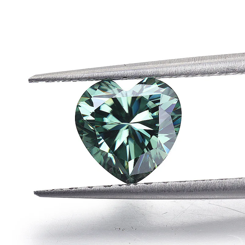 

free shipping 6..5X6.5mm-10x10mm 0.1ct-4ct Light green heart shape loose moissanites diamonds