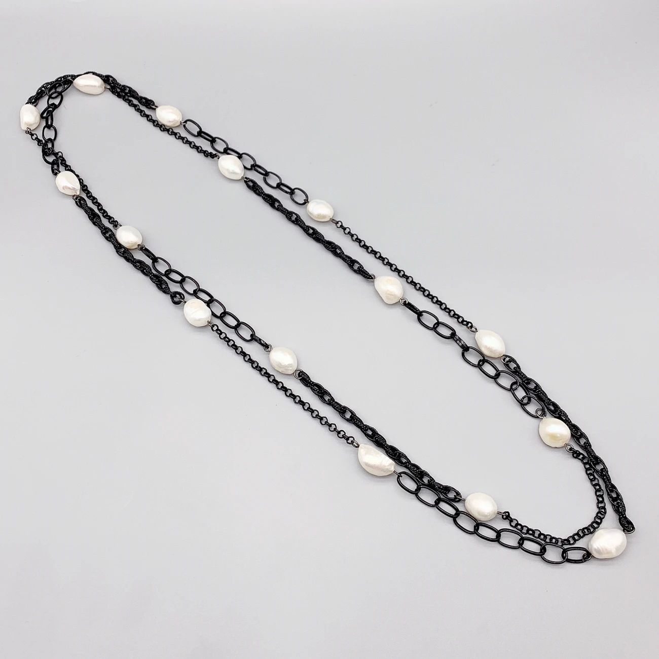 

FoLisaUnique White Baroque Potato Rice Pearls Necklace For Women Gift Black Loop Link Chains Long Necklace Casual Jewelry