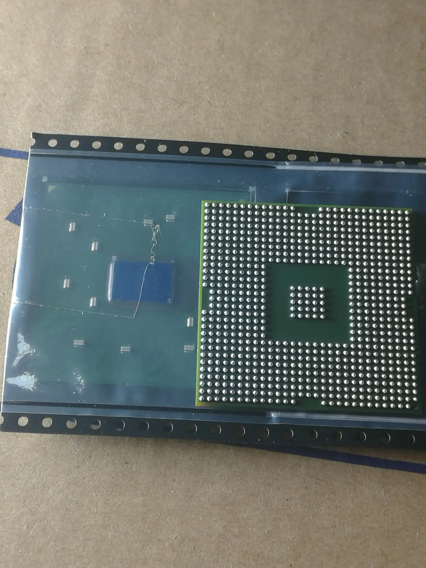 1/PCS الكثير JG82852GM JG82852GME JG82855GME بغا 100% جديد الأصلي