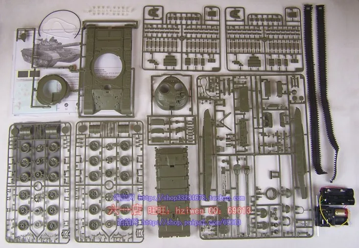 1:35 Scale Russian T-72B Armored Main Battle Tank With Motor DIY Plastic Assembling Model Toy